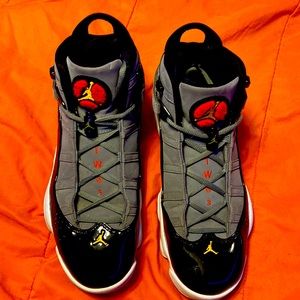Jordan T W o 3